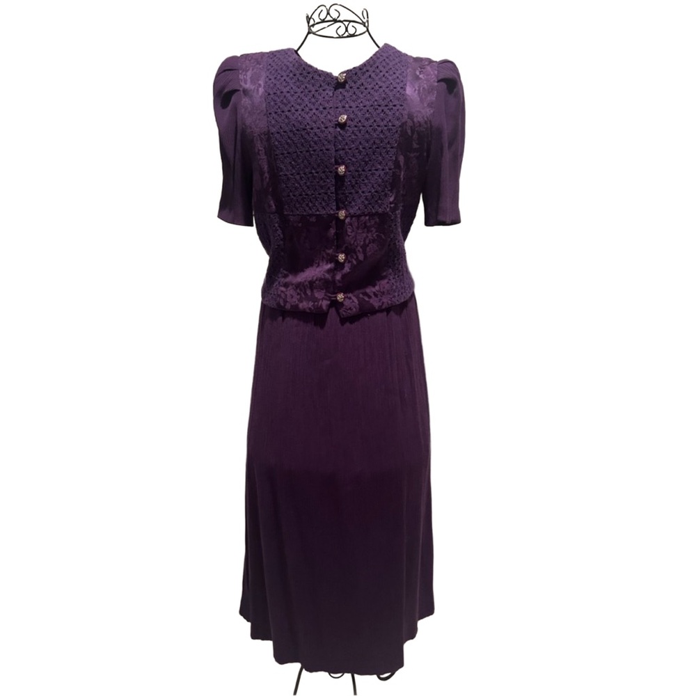 Vintage Miss Dorby Mid Sleeve Patterned Purple Dress with Embellished Buttons